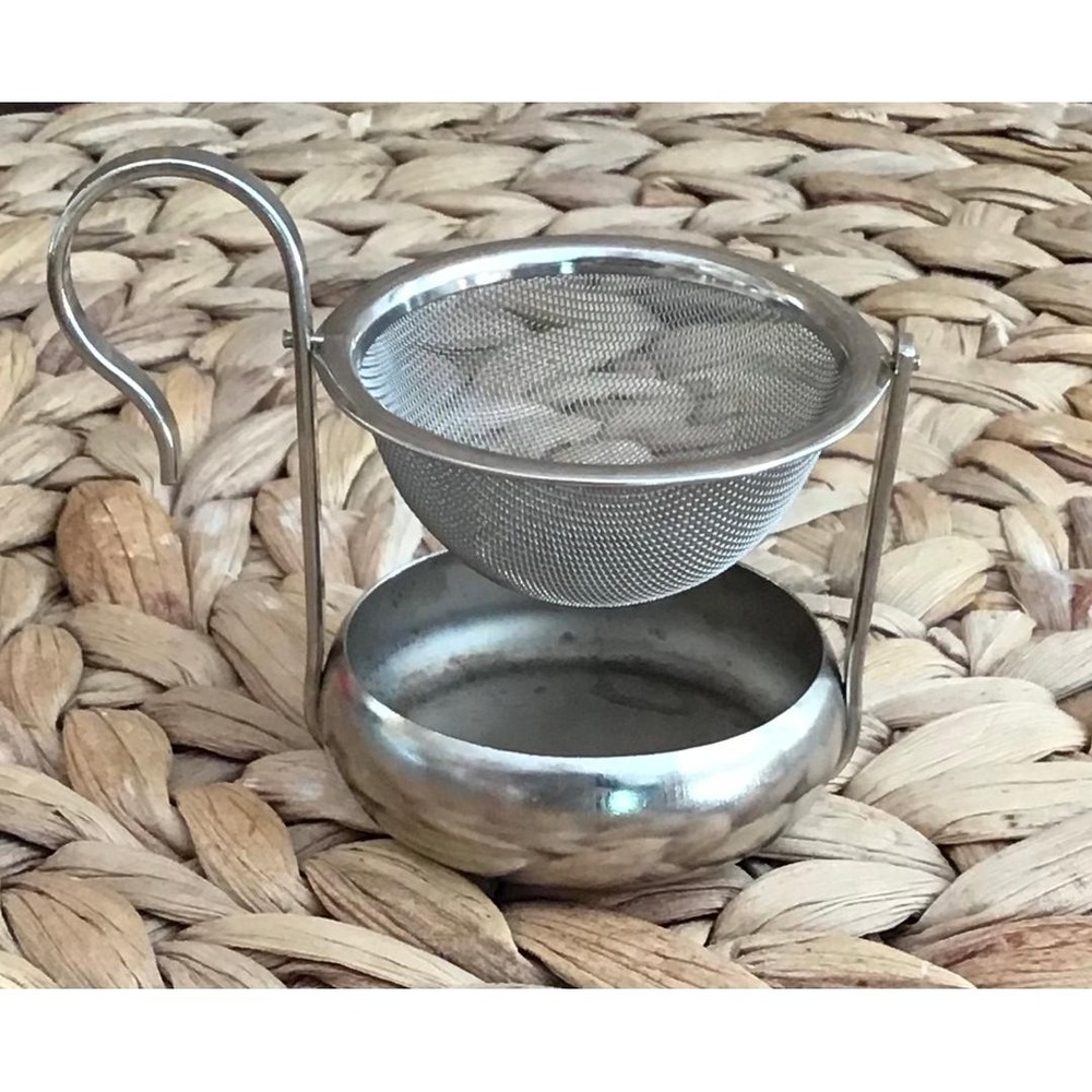 Vintage Tipping Swivel Tea Strainer with Drip Bowl Loose Leaf Mesh Infuser